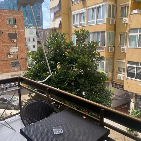 Apartmán Tirana Stay Suites *